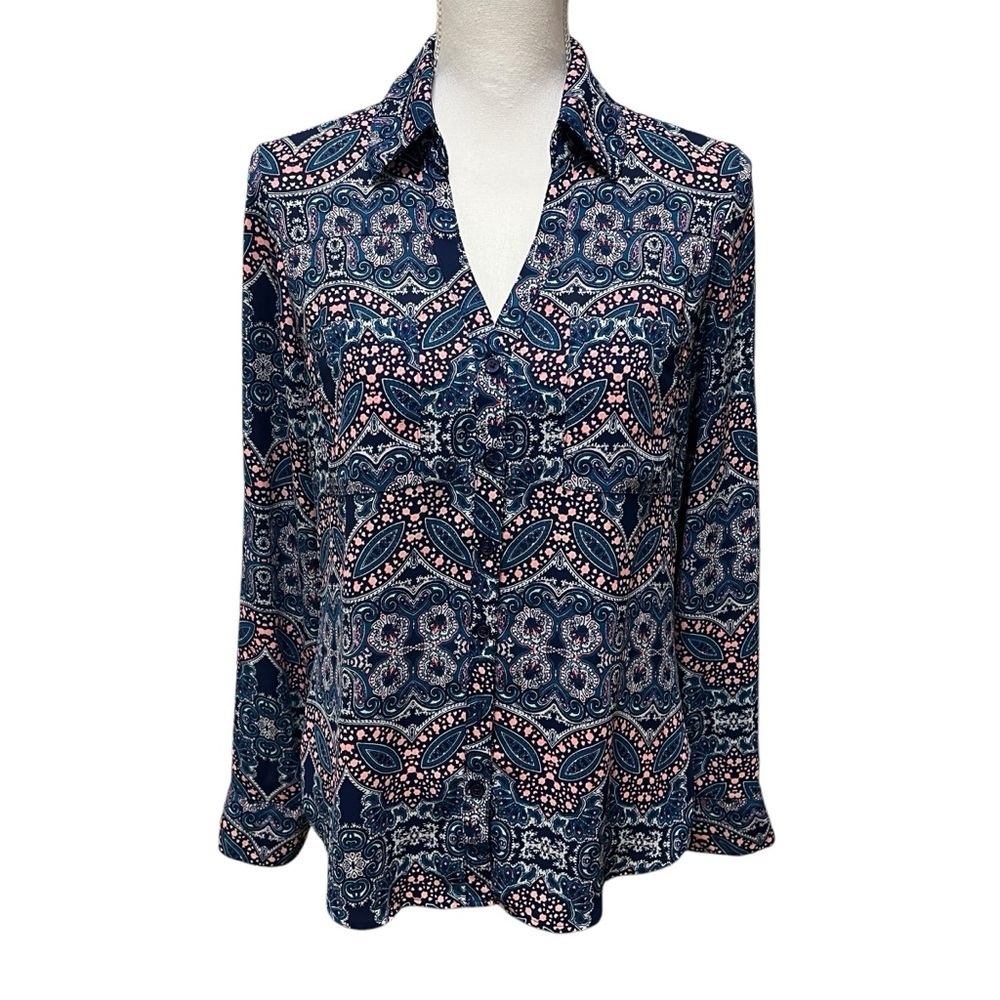 Express Portofino Shirt Women's size Small Pink Paisley Roll Tab Sleeve Blouse